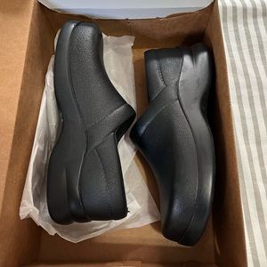Klog’s Slip Resistant work shoe